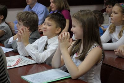 Старшая бизнес-школа «Взмах» с углубленным английским языком, Кировский район спб – Защита рефератов