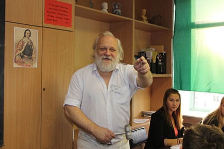 Частная бизнес-школа - со-директор школы «Взмах» Виктор Рэмович Писарев