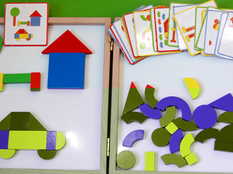 Частный детский сад «Взмах» в Центральном районе – развивающие игры и головоломки