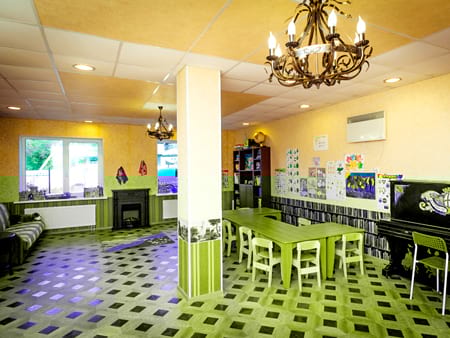 группа Частного детского сада Взмах у озера