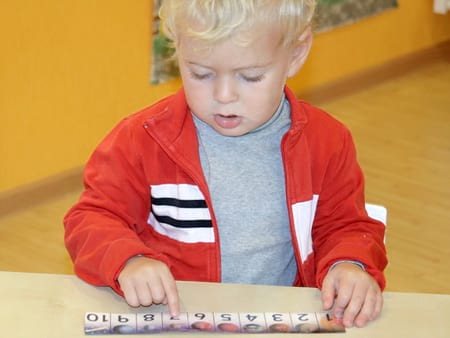 Частный детский сад Выборгского района СПб Взмах у озера