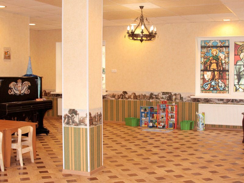 Англоязычный детский сад «Взмах у озера» – рыцарский зал