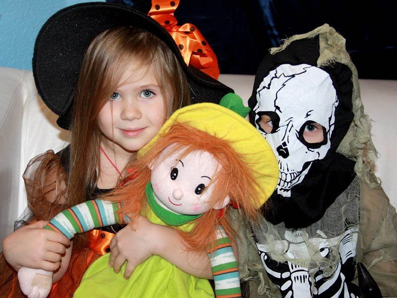 Частный детскай сад – Все в карнавальных костюмах