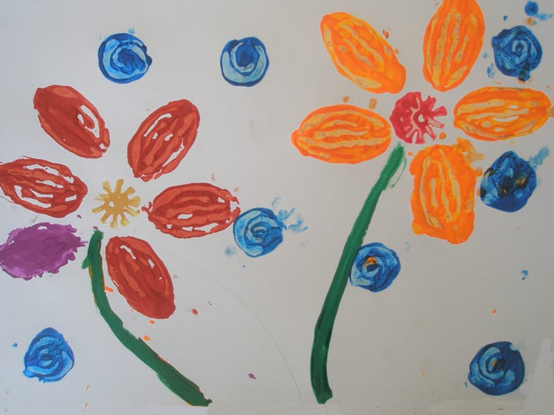 Частный детский сад «Взмах», Кировский район. Картины детей ИЗО студии «Веселые картинки». Преподователь – Крылова Светлана.