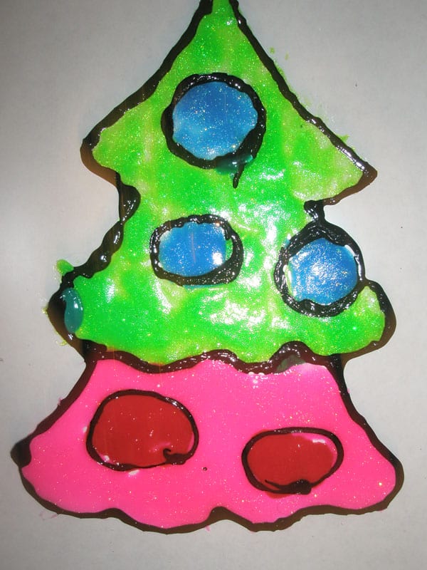 Частный детский сад «Взмах», Кировский район. Картины детей ИЗО студии «Веселые картинки». Преподователь – Крылова Светлана.