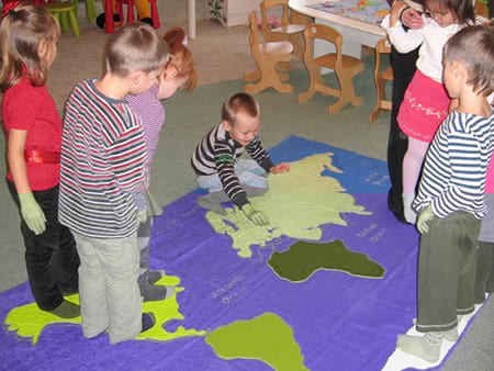 Частный детский сад «Взмах», Кировский район – занимательная география