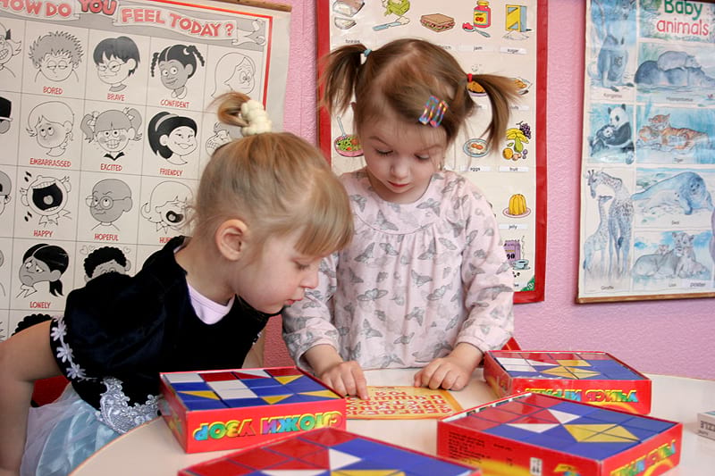 Частный детский сад «Взмах» – собираем кубики