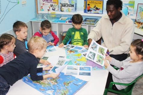 Частный детский сад «Взмах» – будущие первоклашки прекрасно понимают английскую речь и хорошо говорят сами