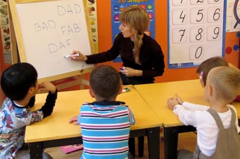 Частный детский сад «Взмах» – будущие первоклашки прекрасно понимают английскую речь и хорошо говорят сами