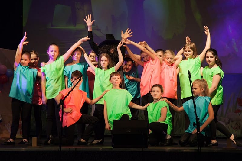 Танец молекул и профессора