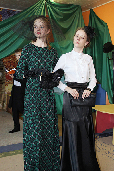Клара и ее мама — Саша Соколова и Варя Федотова
