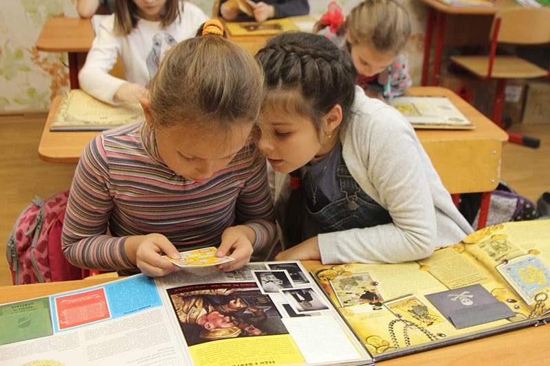 Филиал Начальной школы «Взмах» на Выборгском шоссе.Красивые и интересные пособия