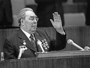 Брежнев